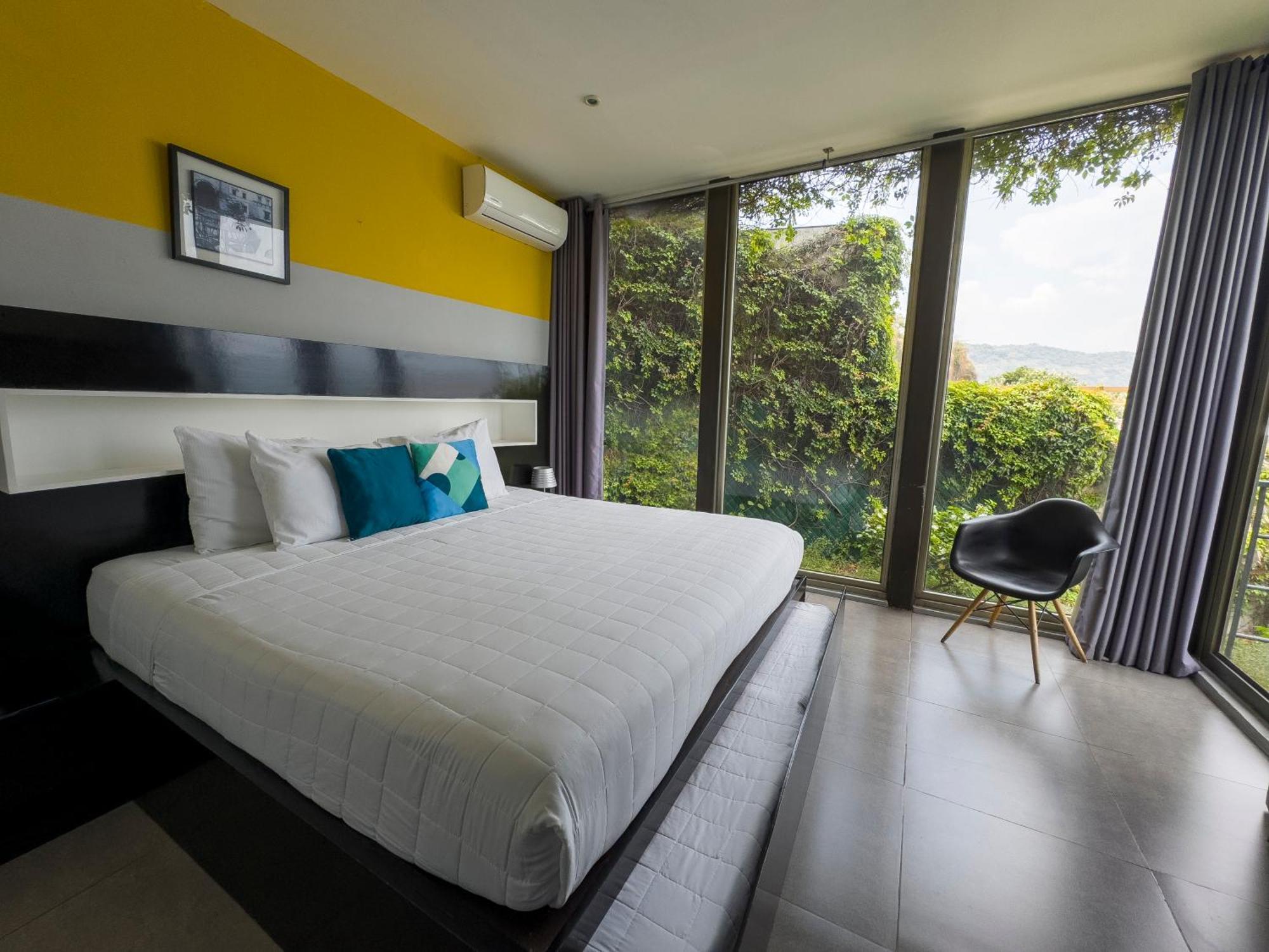 Cardedeu Residence Lago De Coatepeque El Congo Luaran gambar